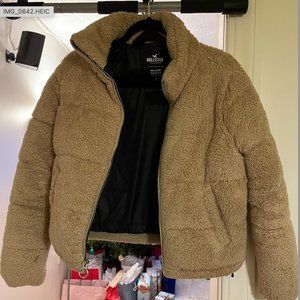 Hollister puffer jacket